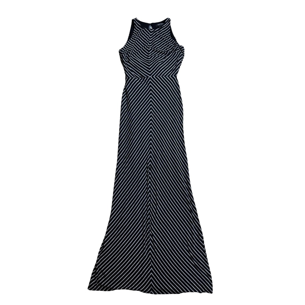 White House Black Market Black White Chevron Stripe Sleeveless Maxi Dress